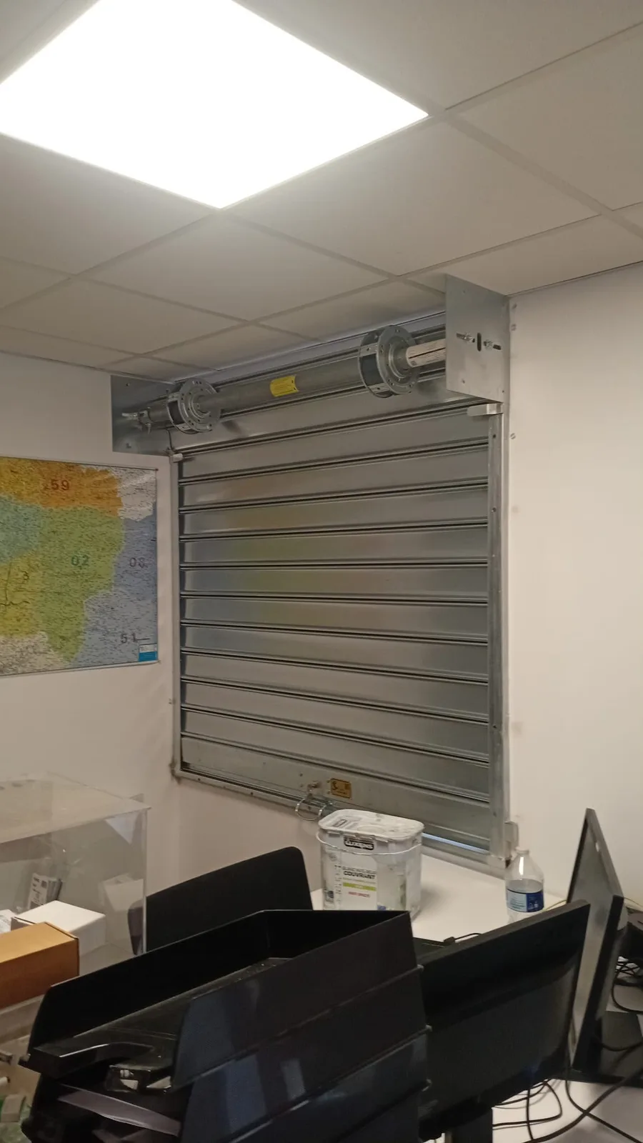 Installation et pose de rideau métallique à Maisons-Alfort